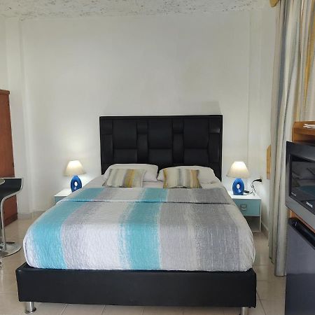 Bella Suite Frente Al Aeropuerto Catia La Mar Ngoại thất bức ảnh