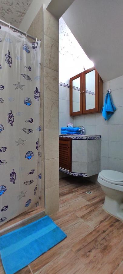 Bella Suite Frente Al Aeropuerto Catia La Mar Ngoại thất bức ảnh