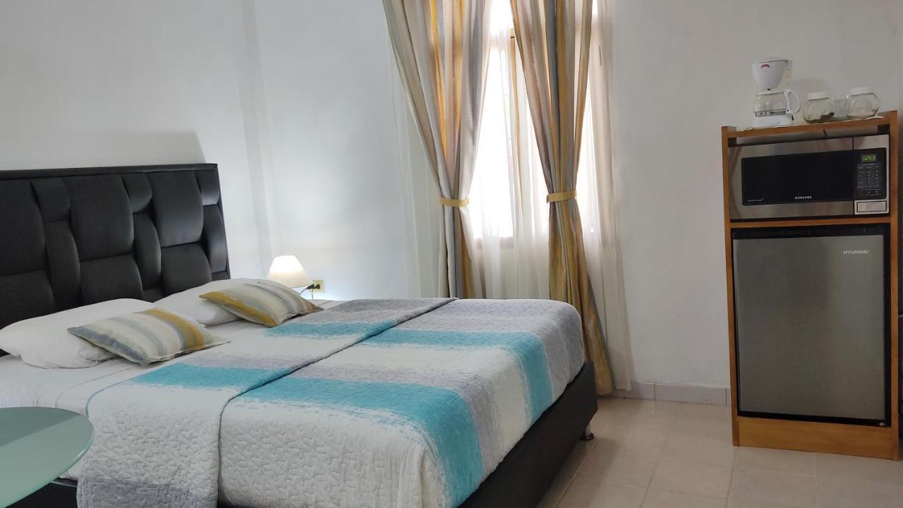 Bella Suite Frente Al Aeropuerto Catia La Mar Ngoại thất bức ảnh